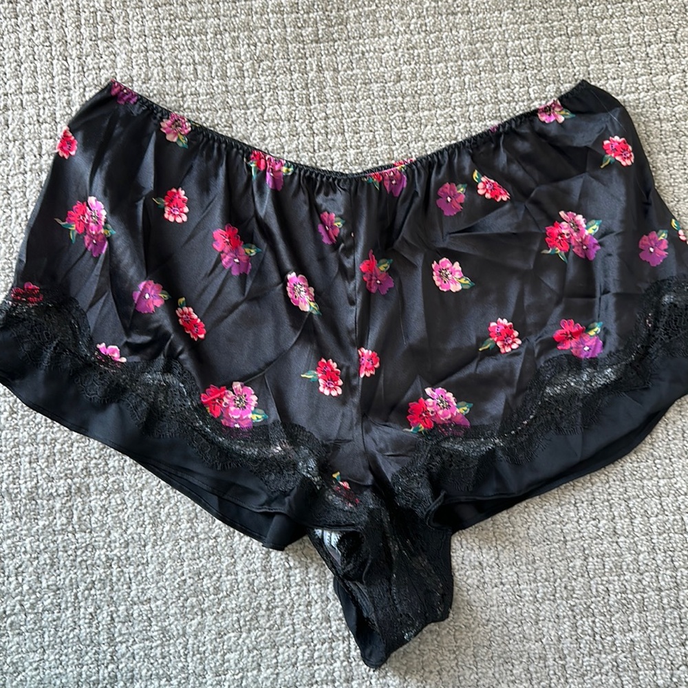 Victoria secret sleep shorts New with tag